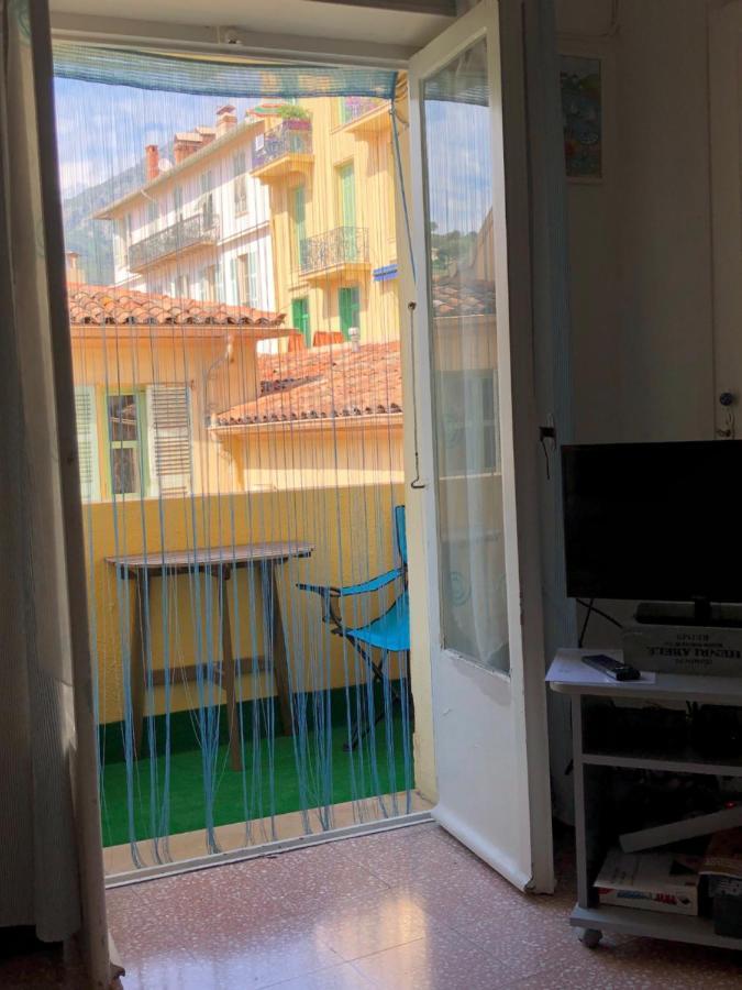 Welcome In The Cozy Blue Nest Pedestrian Menton Exteriér fotografie