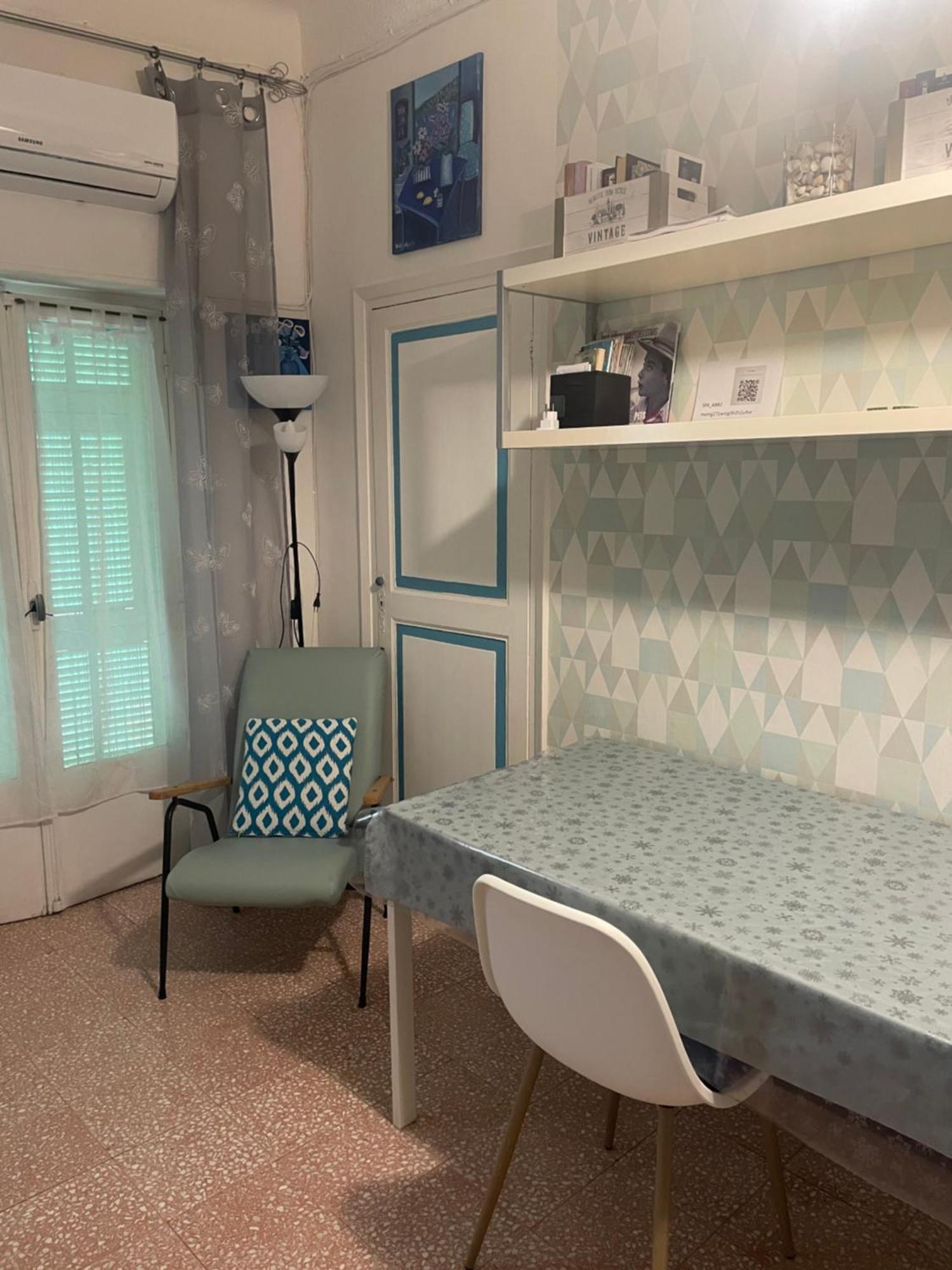 Welcome In The Cozy Blue Nest Pedestrian Menton Exteriér fotografie