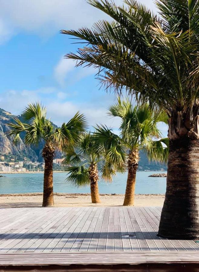 Welcome In The Cozy Blue Nest Pedestrian Menton Exteriér fotografie